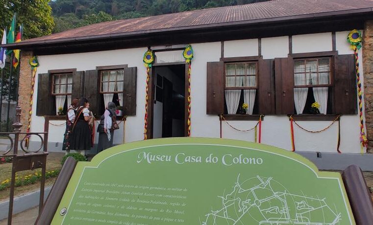 Casa do colono é reinaugurada em Petrópolis