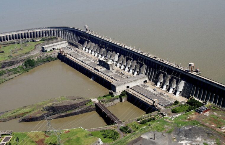 Retirada de água do meio ambiente atinge 4,1 trilhões de m³ em 2020