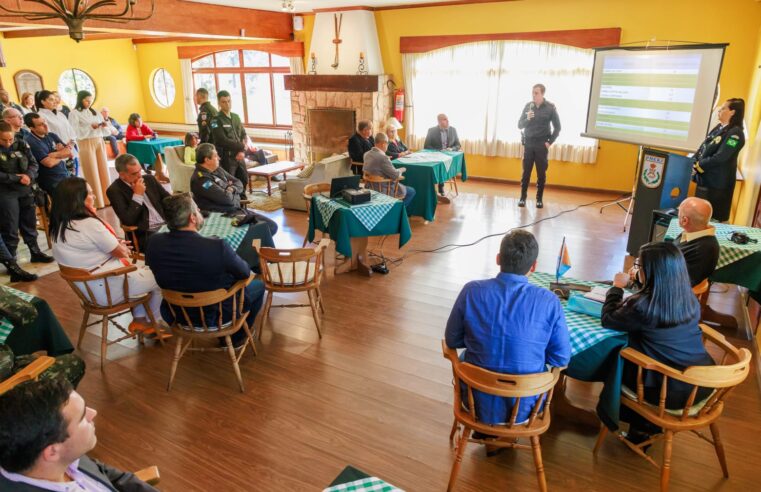 Empossada nova diretoria do Conselho Comunitário de Segurança de Teresópolis
