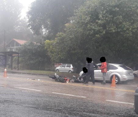Carro e moto colidem no Quitandinha, em Petrópolis