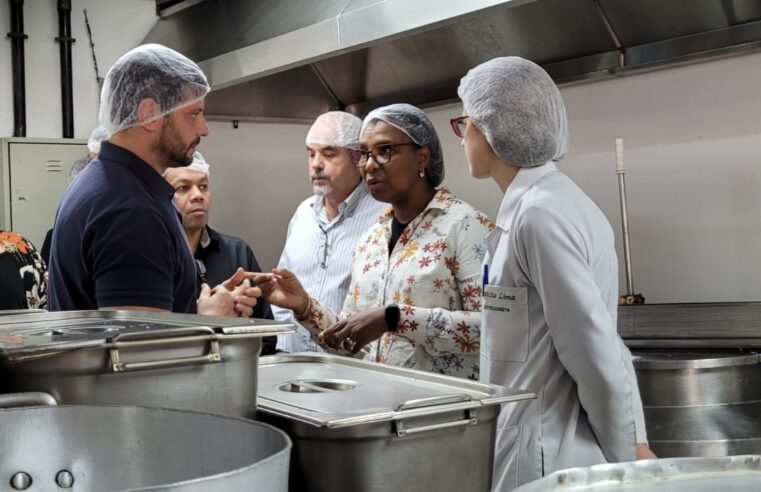 Governo do Estado vistoria obra do Restaurante do Povo em Petrópolis