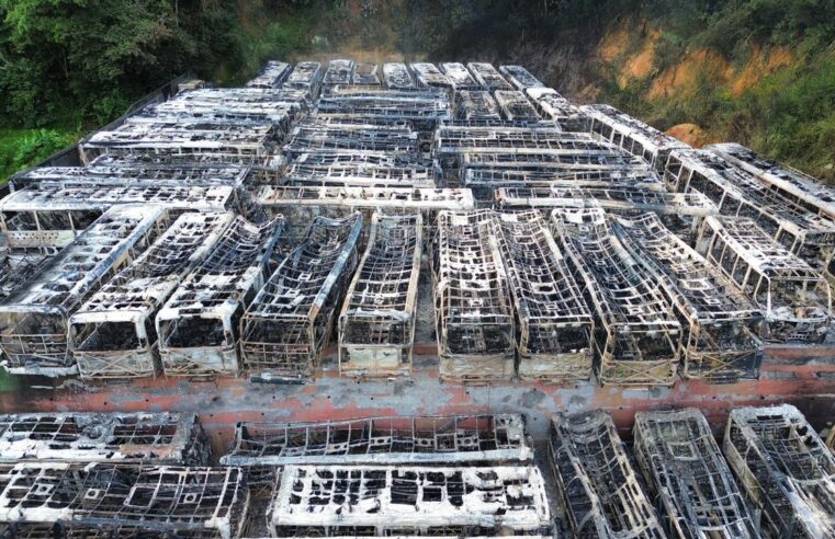 Laudo vê como criminoso incêndio em garagem de ônibus de Petrópolis