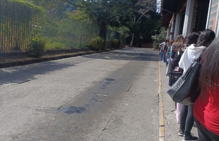 Representantes da sociedade civil repudiam aumento da tarifa de ônibus em Petrópolis