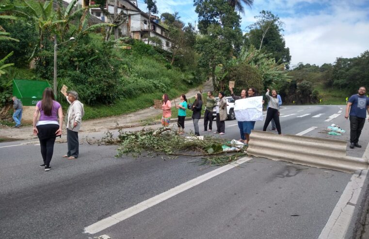 Enel deixa Petrópolis às escuras mais uma vez