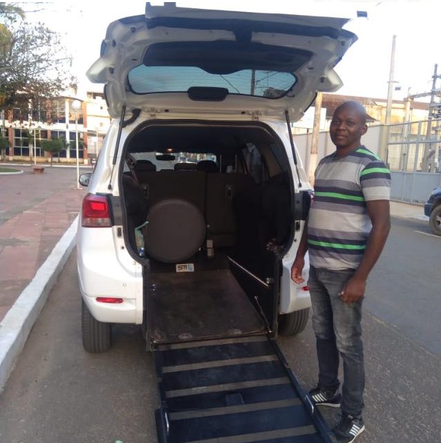 Câmara premia taxistas com trabalho inclusivo