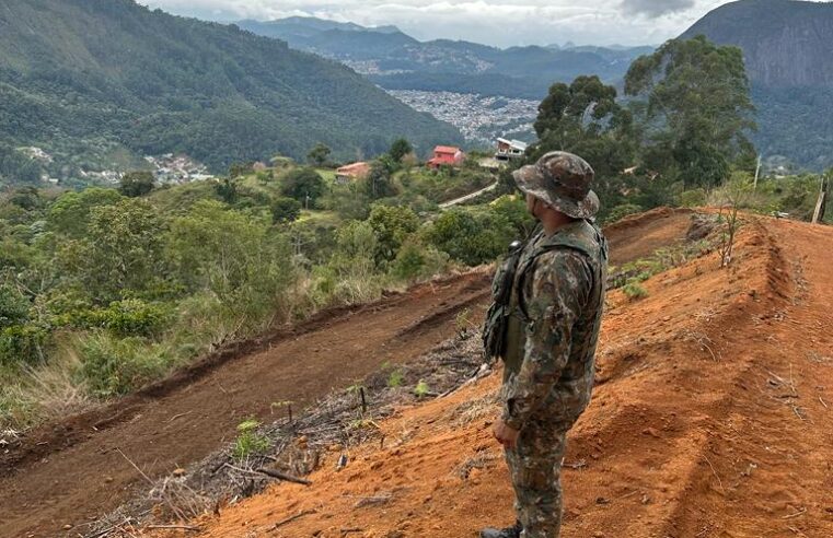 UPAM Três Picos constata veracidade de denúncia sobre movimentação do solo e desmatamento em bairro de Nova Friburgo