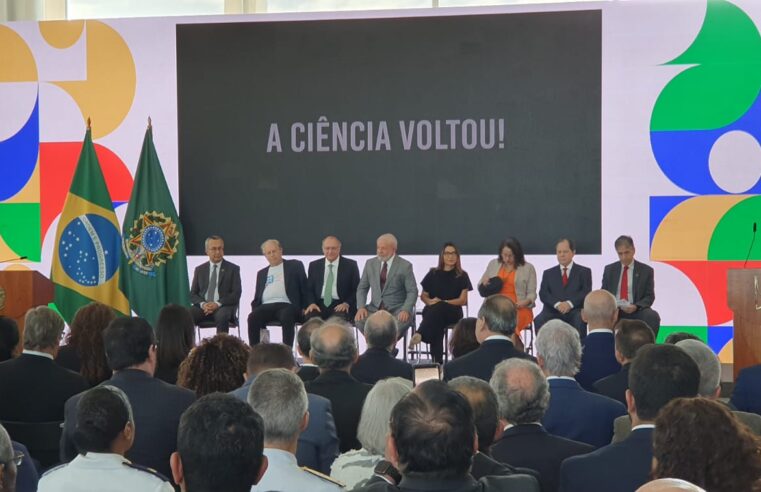 Pesquisador e Ex-Diretor do LNCC recebem a Ordem do Mérito Científico