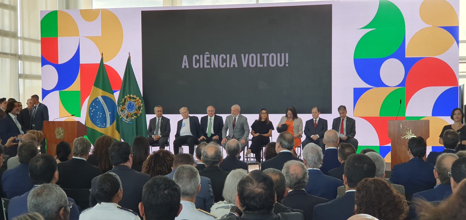 Pesquisador e Ex-Diretor do LNCC recebem a Ordem do Mérito Científico
