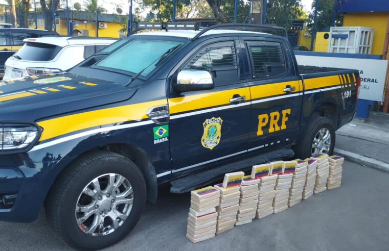 PRF apreende 102 quilos de pasta base de cocaína em Itaguaí-RJ