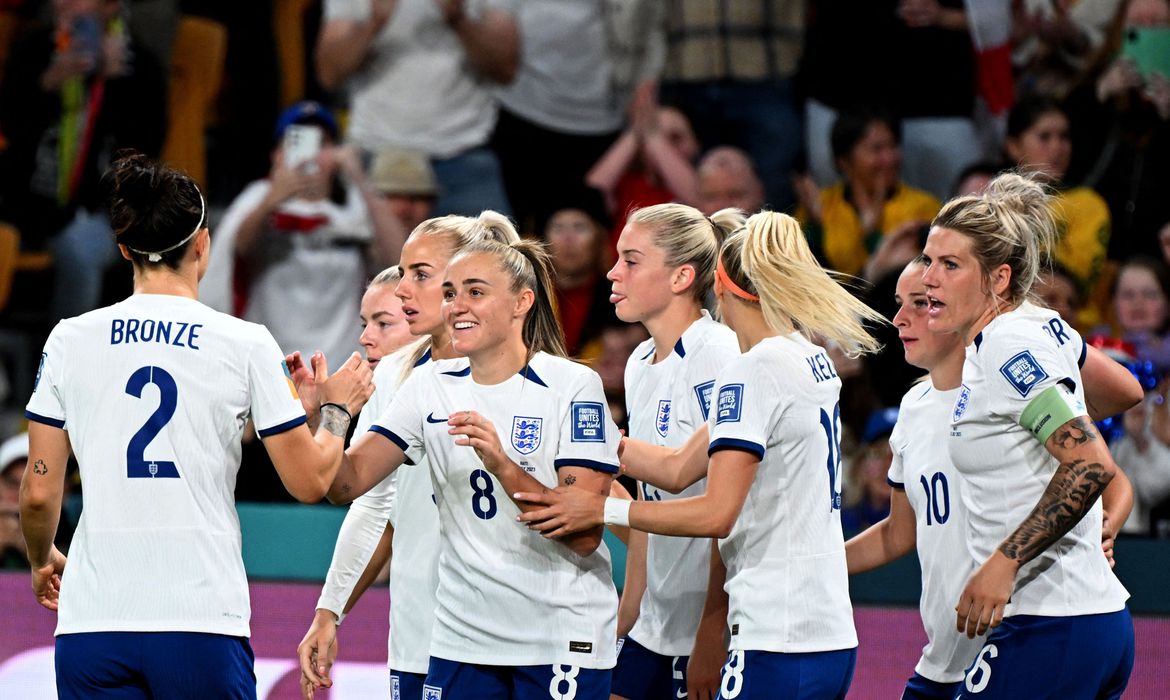 Inglaterra estreia com vitória magra sobre o Haiti