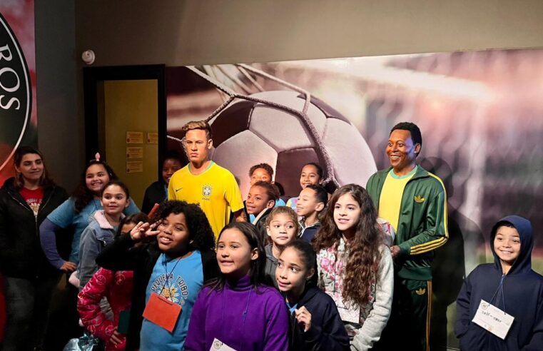 Projeto Social Pequena Tribo leva crianças pela primeira vez ao museu