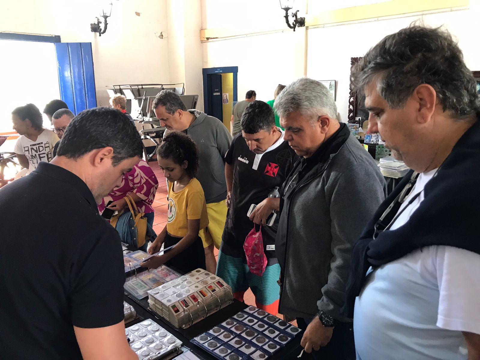 Começou neste sábado o 1º Encontro de Numismática e Multicolecionismo de Petrópolis