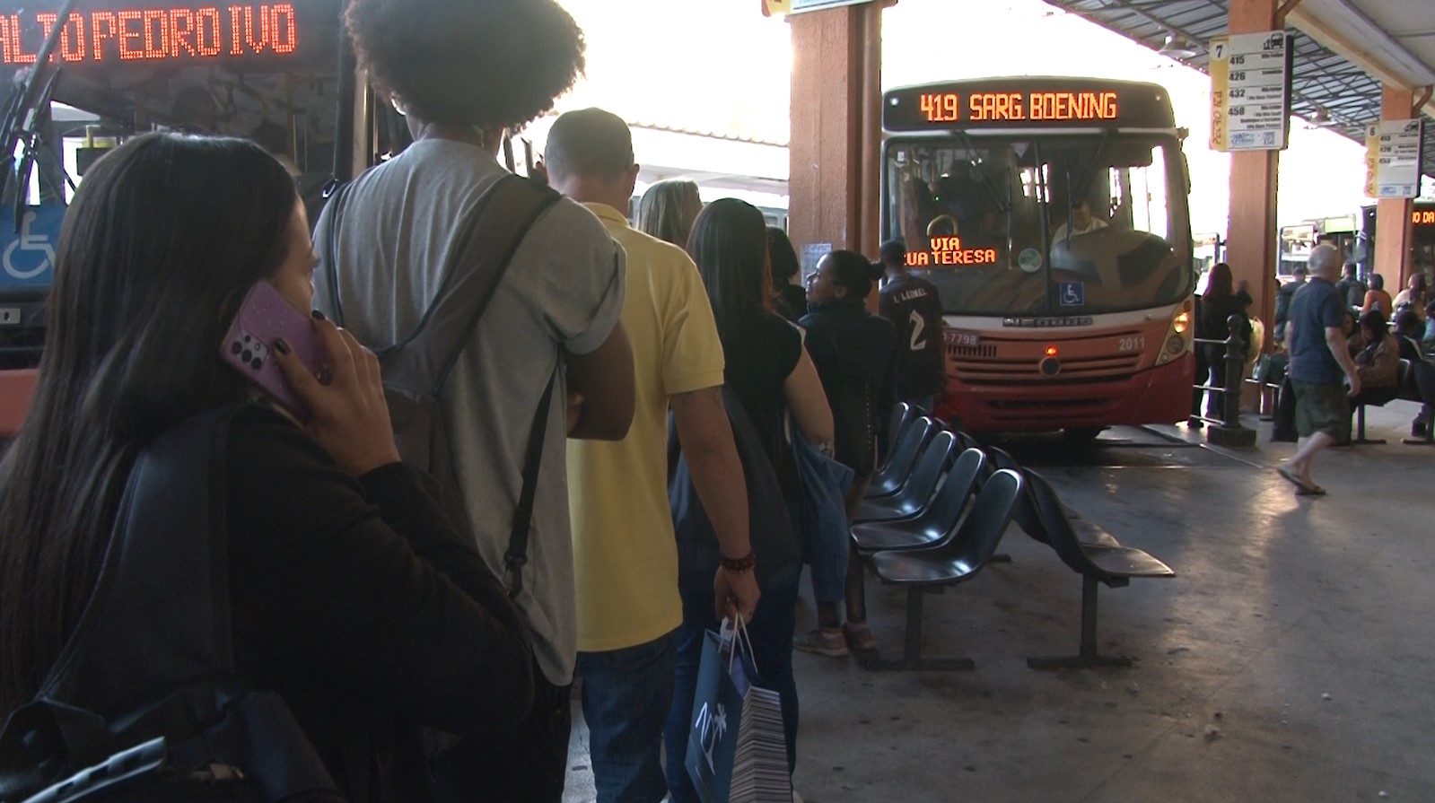 Governo Bomtempo recorre da decisão que suspendeu aumento da passagem