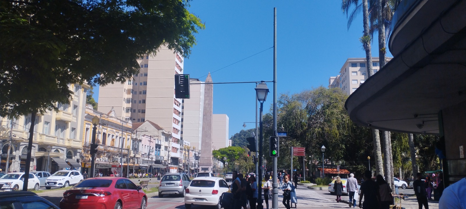 Risco de colapso: saúde, educação e Defesa Civil de Petrópolis podem ficar sem dinheiro