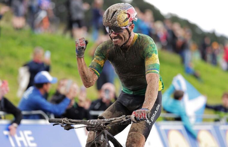 Petropolitano Henrique Avancini é campeão mundial de ciclismo