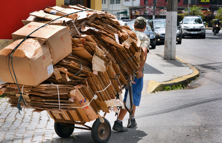 Comissão da Alerj debate regulamentação da profissão de Catador de Recicláveis