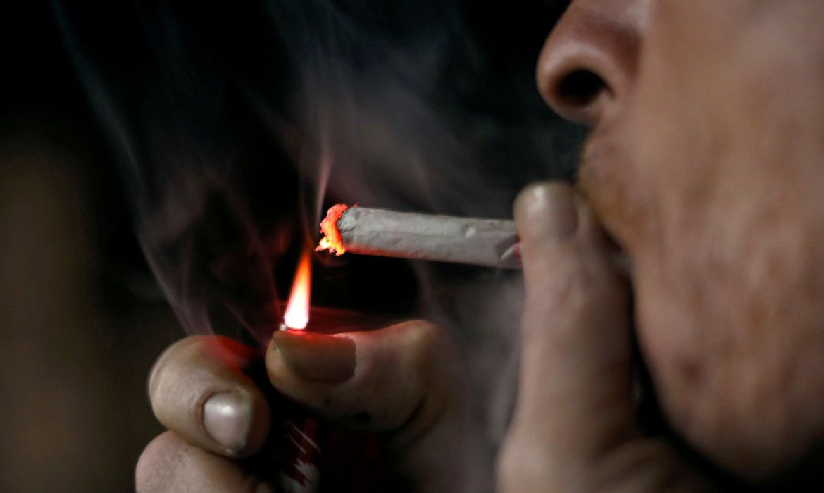 Medidas contra tabaco protegem 71% da população mundial