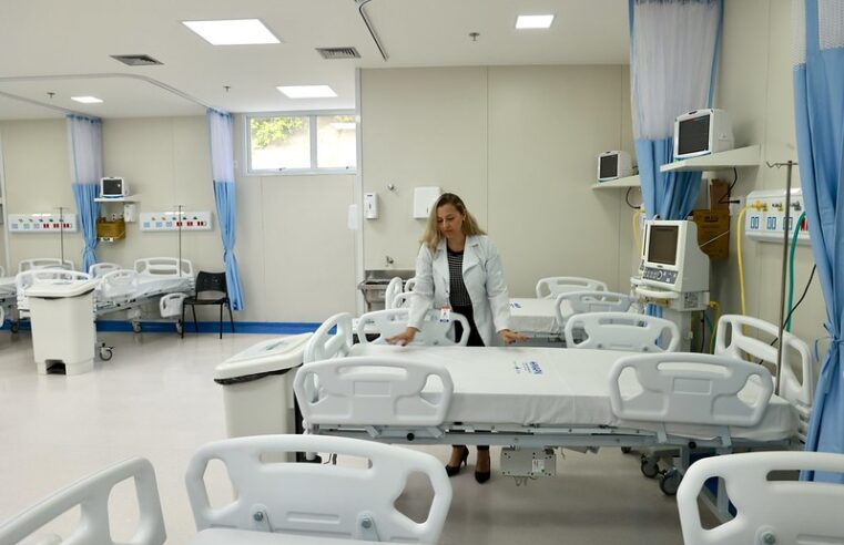 Centro de Traumatologia do hospital Adão Pereira Nunes e praça em homenagem ao Zeca Pagodinho são inaugurados em Duque de Caxias