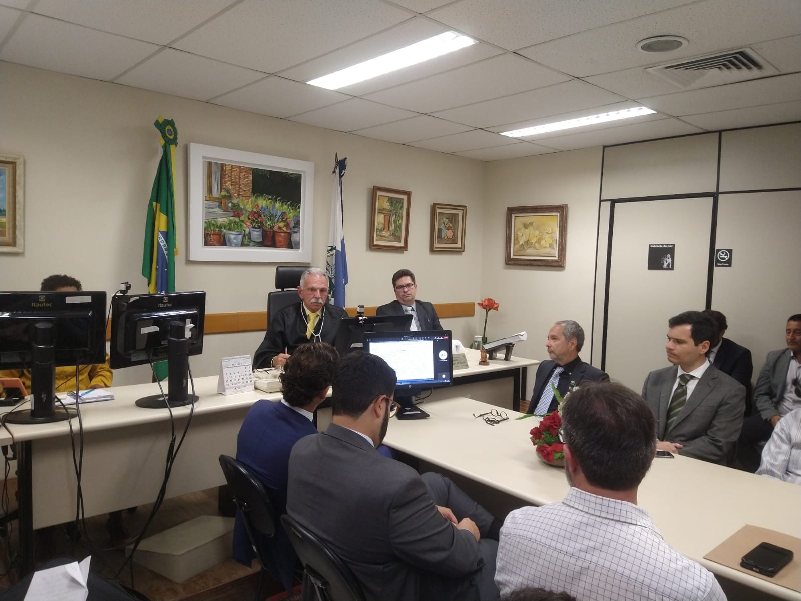 Coleta de lixo de Petrópolis pode ter definição na próxima semana