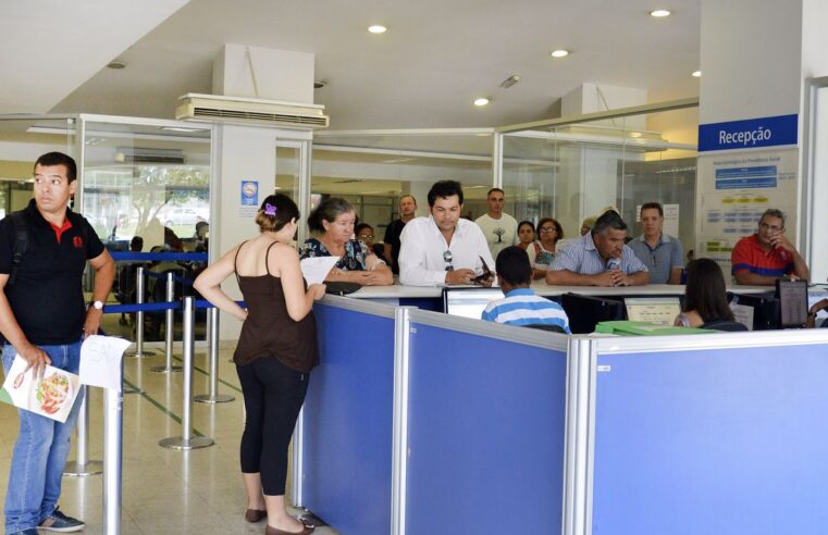INSS começa a ligar hoje para segurados anteciparem perícia 