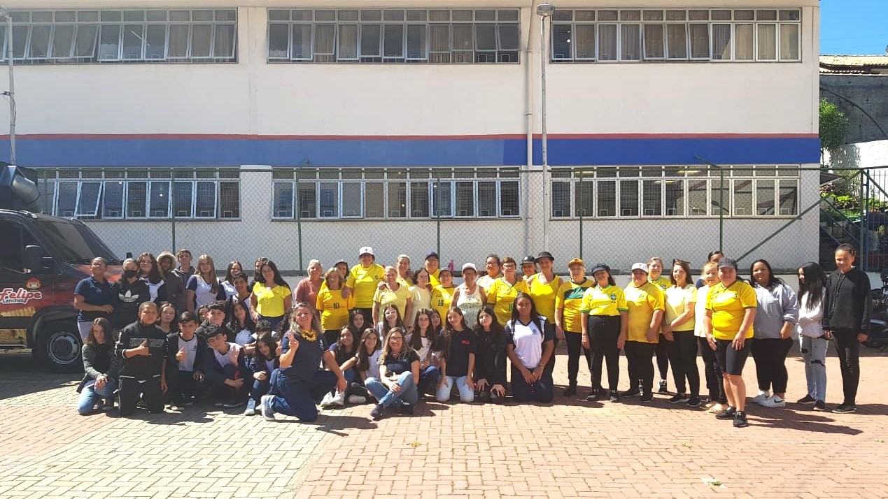 CRAS Bonsucesso e Secretaria de Esporte realizam atividade da campanha Setembro Amarelo com alunos de escola pública