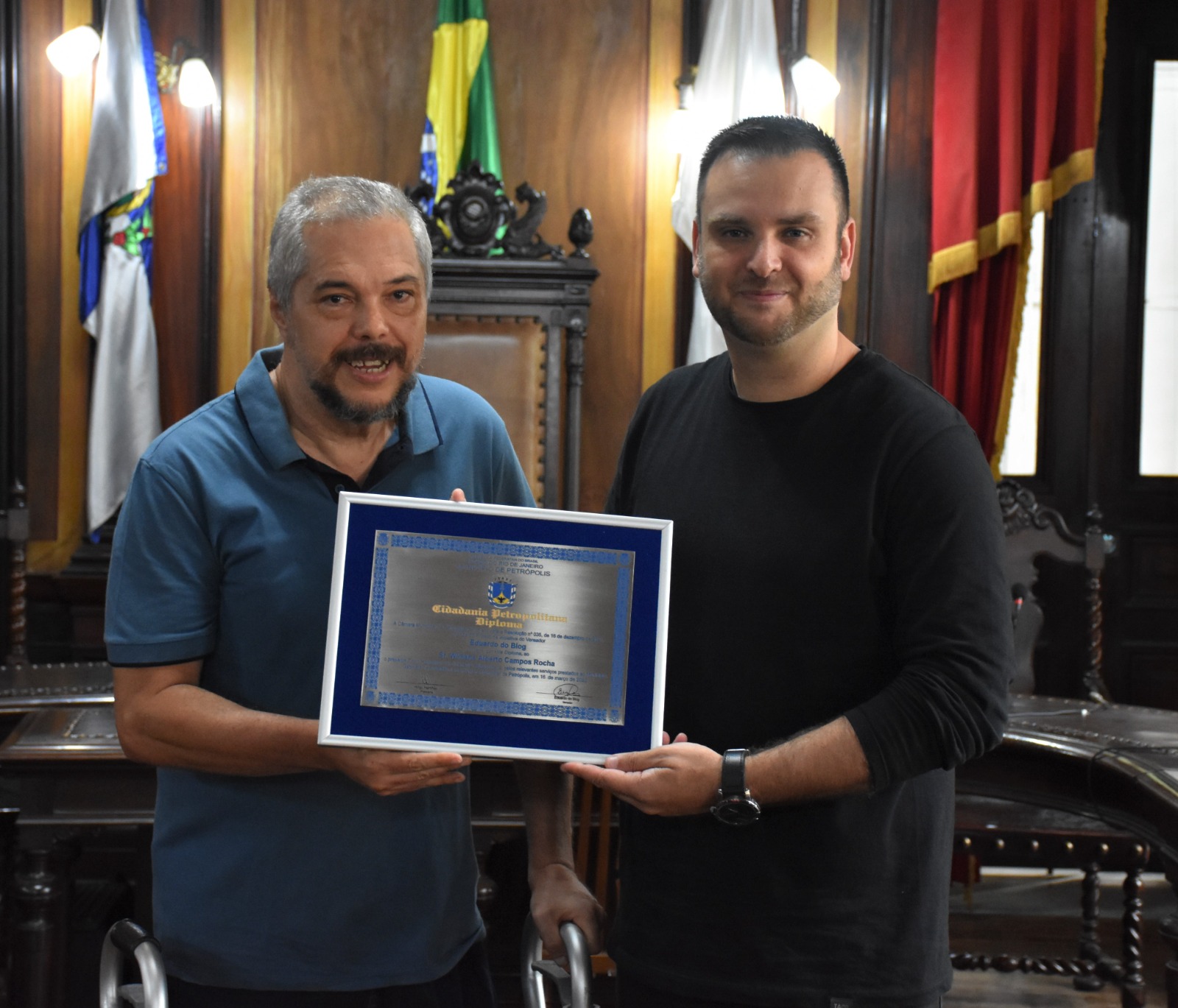 Professor que implantou o PCCS recebe título de Cidadão Petropolitano