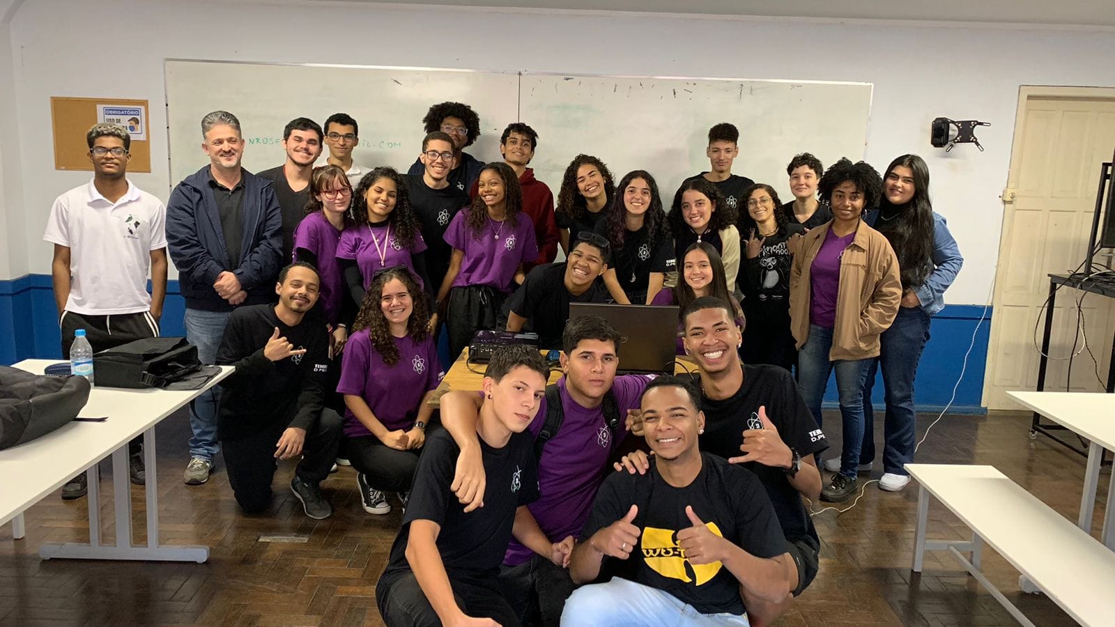 Estudantes petropolitanos desenvolvem projeto que concorre prêmio na UERJ