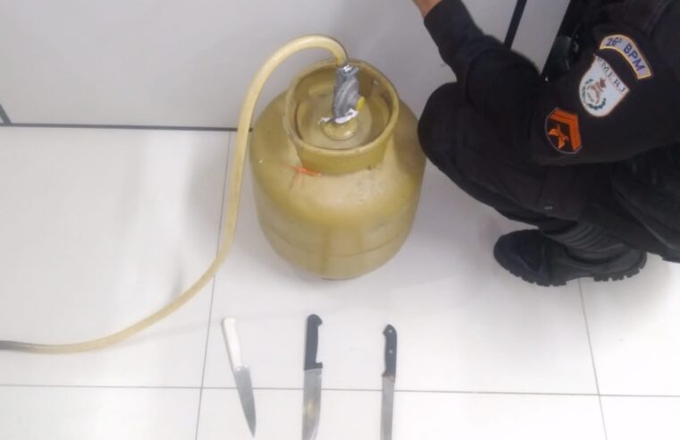Homem em surto é preso em Petrópolis