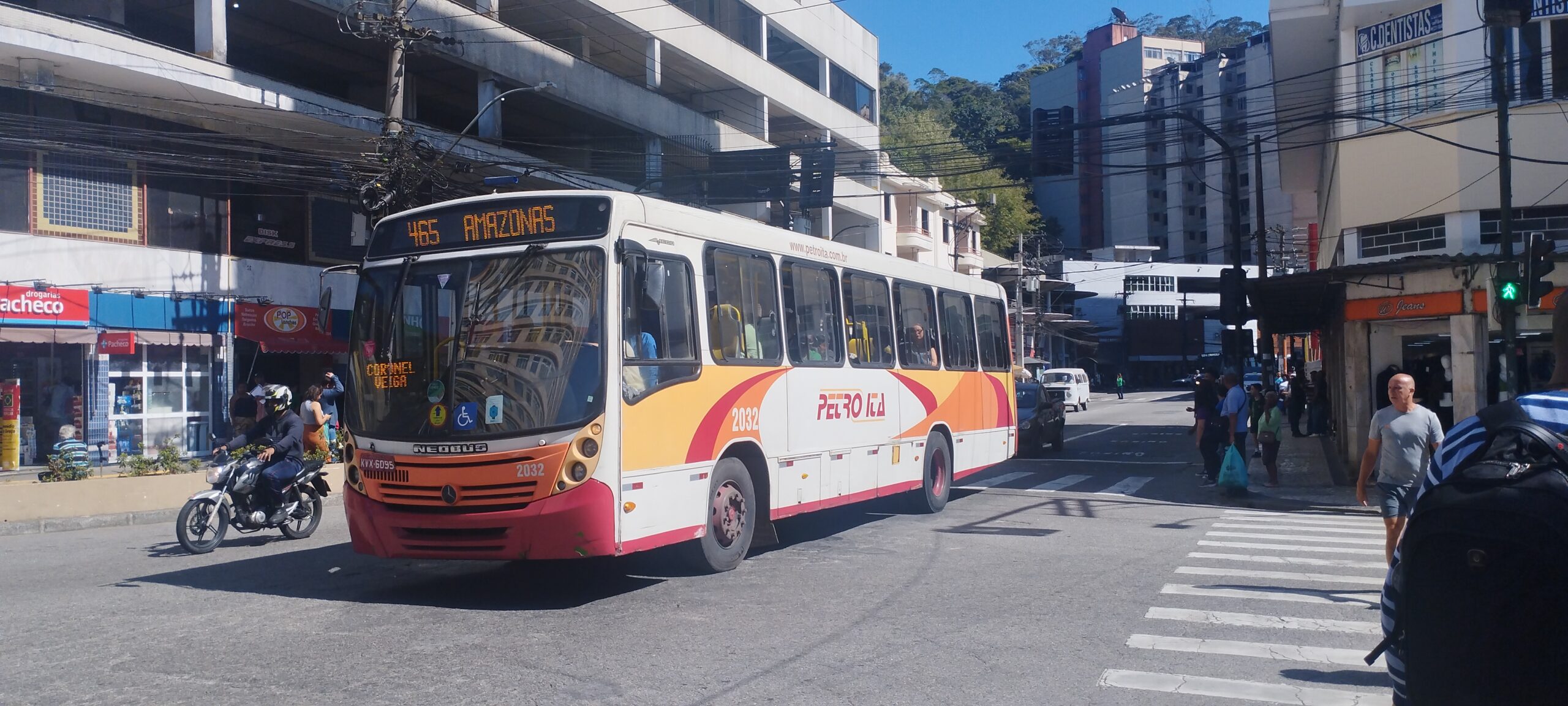 Sindicato dos Rodoviários de Petrópolis mantém paralisação na Petro Ita