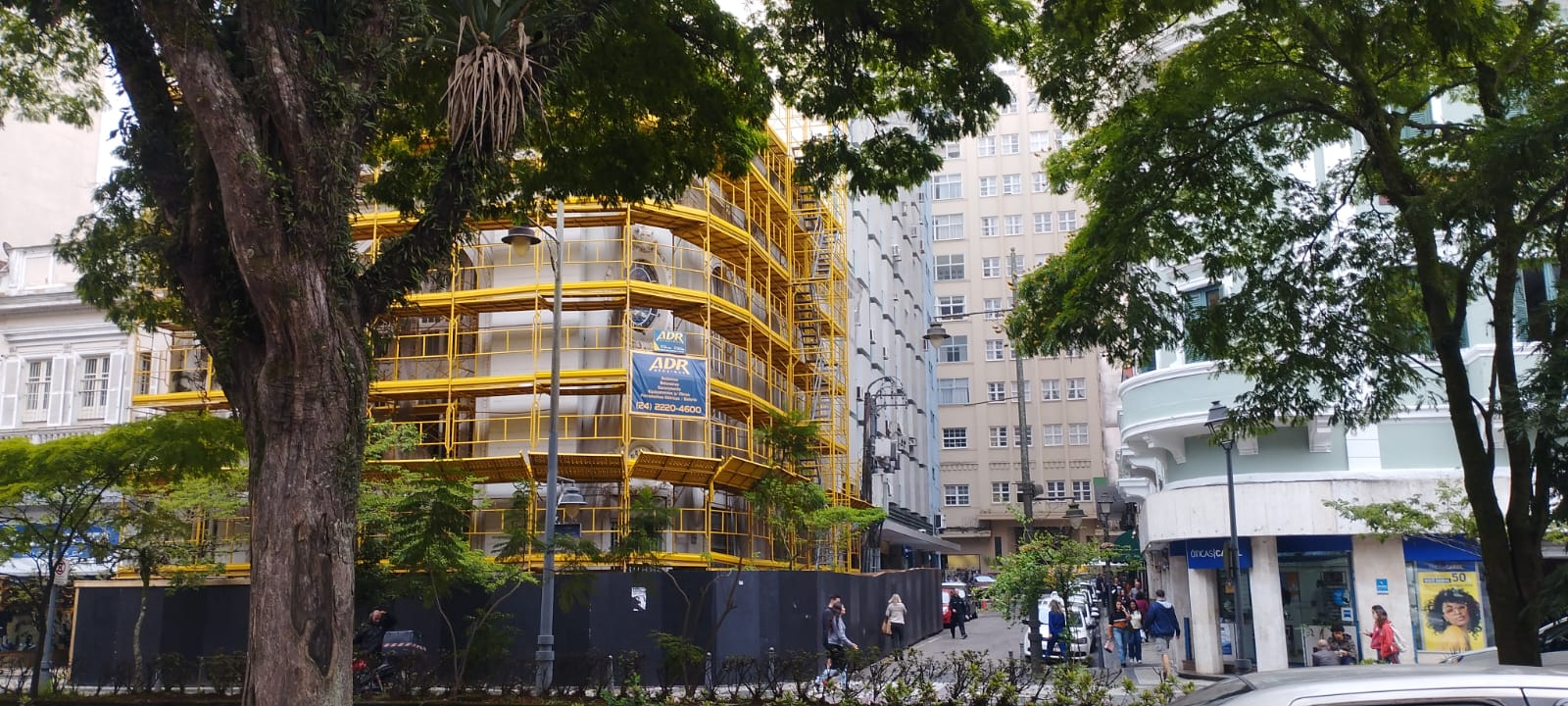 Obras no Antigo prédio do banco do Brasil causa transtornos ao entorno