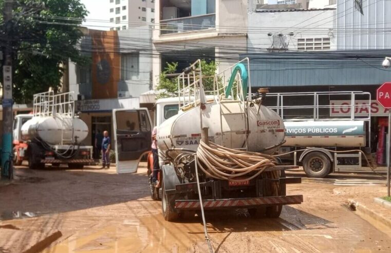 CHUVA DEIXA TRÊS RIOS EM ESTADO DE EMERGÊNCIA