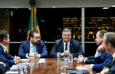 Governador oficializa pedido de apoio ao Governo Federal para combate ao crime organizado no Rio de Janeiro