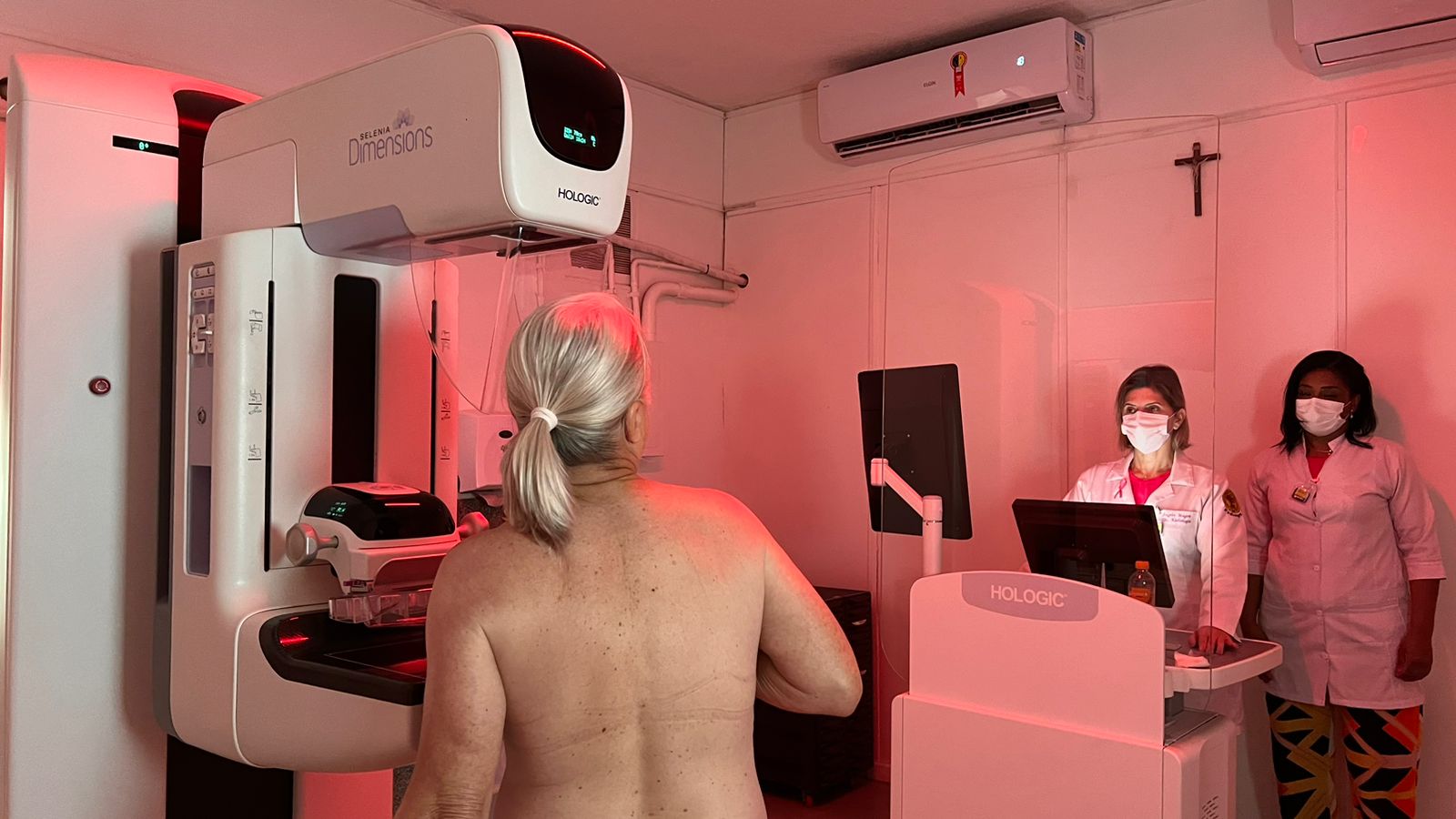 Mais de 300 vagas para atendimentos em saúde e exames ofertados foram disponibilizados neste sábado em Petrópolis