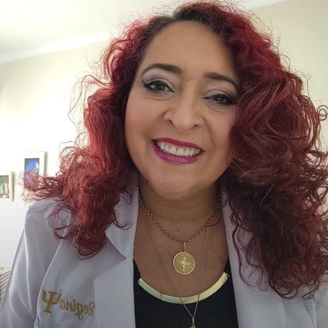 História de Superação: Psicóloga vence câncer de mama em Petrópolis