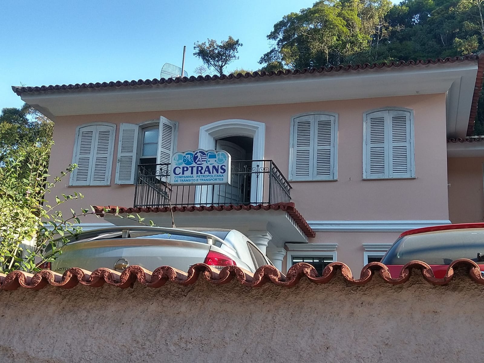 CPTrans acumula mais um escândalo e é alvo de críticas