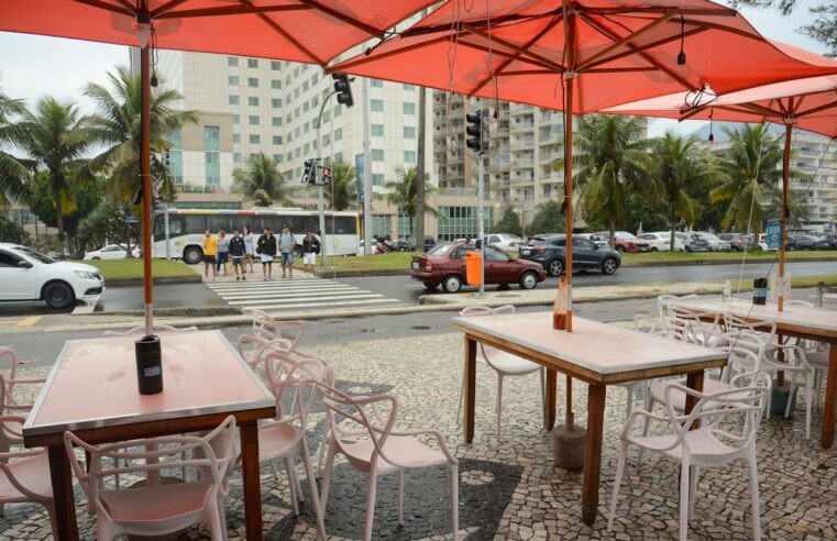 Suspeito de matar médicos é um dos alvos de ação nesta segunda-feira