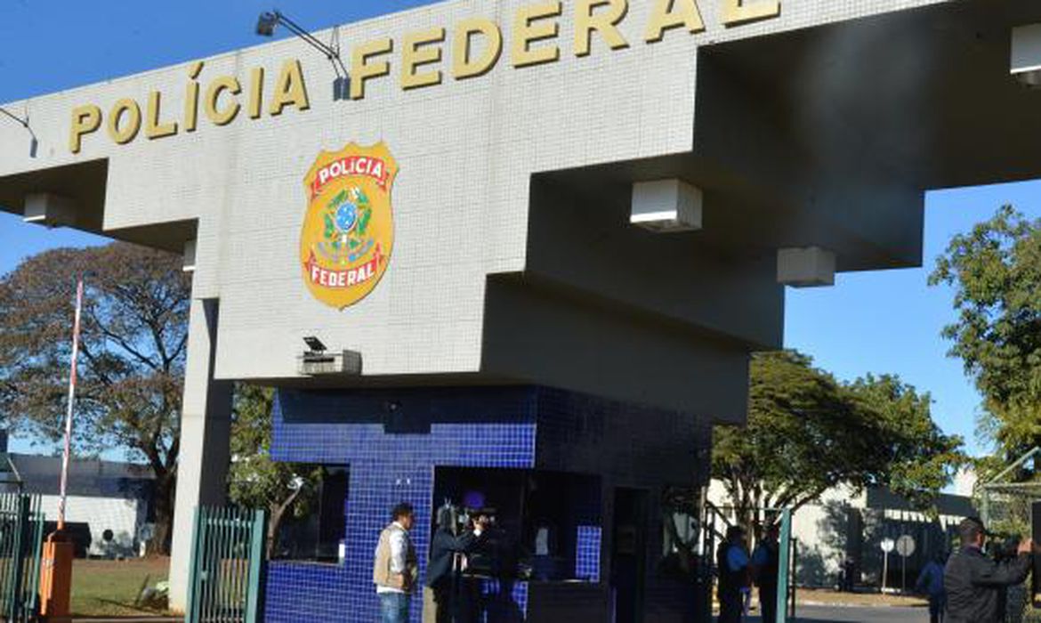 Operação investiga contrabando de produtos vindos do Paraguai