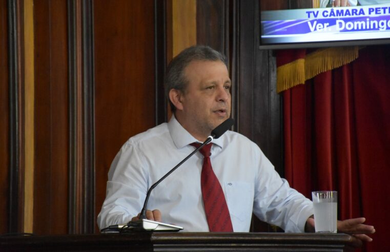 Agora é Lei: Fica instituída a Campanha Permanente de Prevenção e Combate à Prática de Maus-tratos a Animais em Petrópolis
