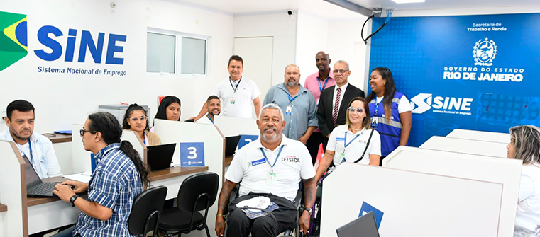 Mais de 2.000 oportunidades de emprego formal, estágio e jovem aprendiz para a população