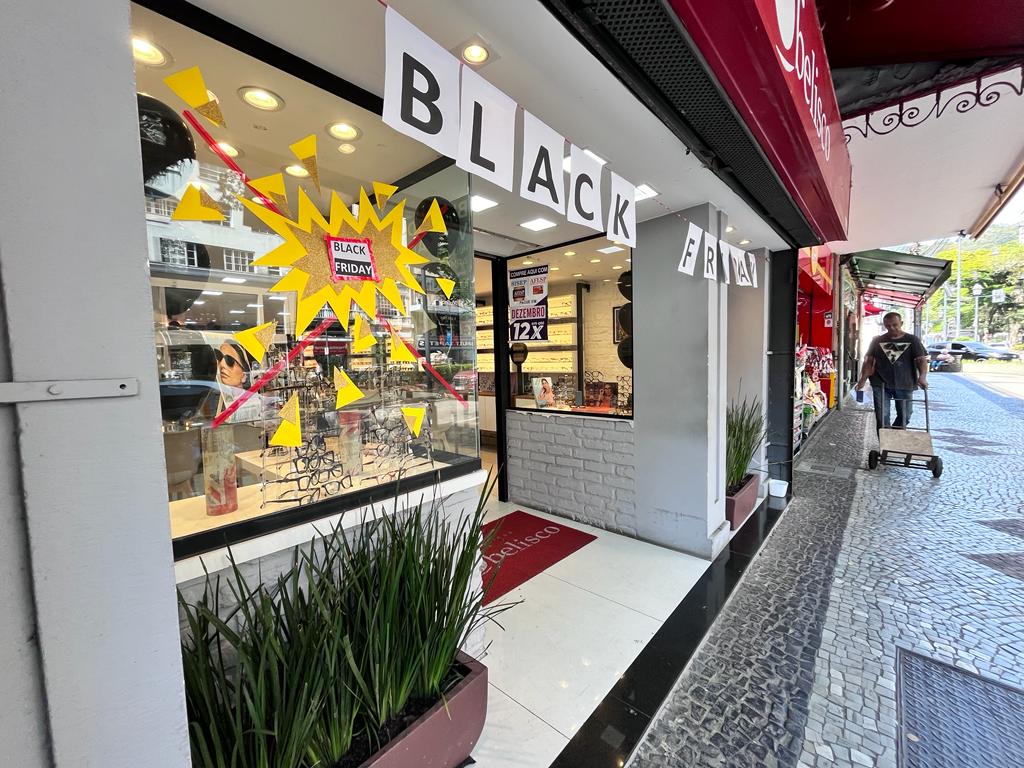 Pesquisa da CDL Petrópolis aponta que a Black Friday 2023 terá aumento de 9% em relação ao ano passado