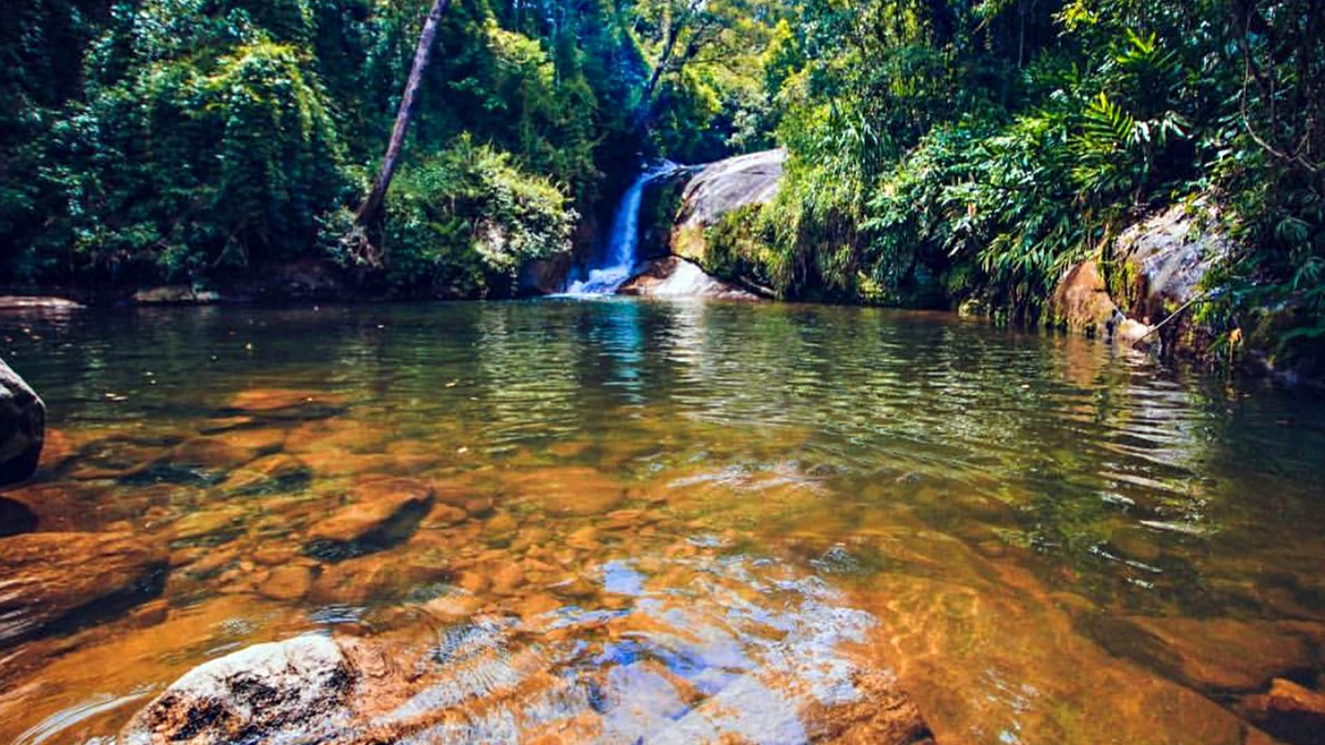 Rios e cachoeiras de Petrópolis poderão contar com salva-vidas