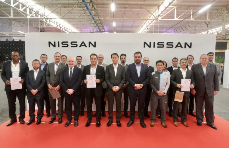 Cláudio Castro participa de cerimônia de anúncio de quase R$ 3 bilhões em investimentos pela Nissan no Estado