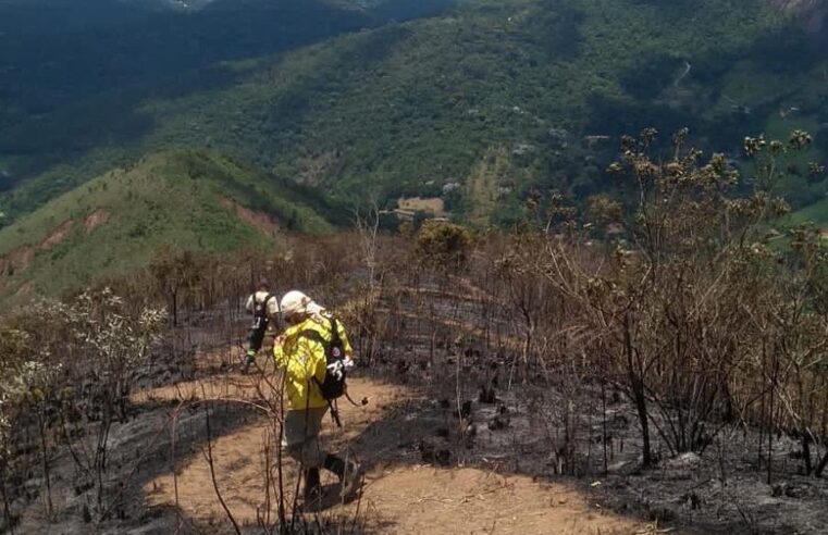 Quatro homens são presos por soltura de balões em Petrópolis