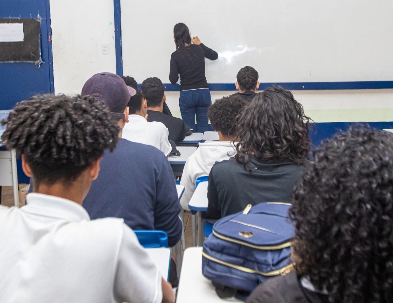 Renovação de matrícula para a rede estadual de educação começa hoje, dia 13/11