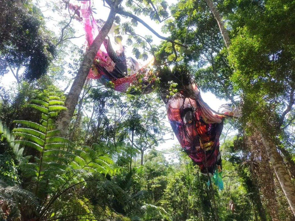 Quatro homens são presos por soltura de balões em Petrópolis