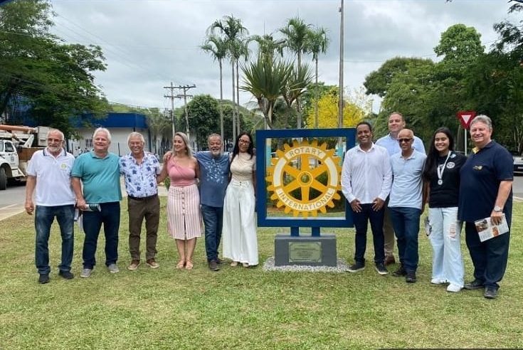 Rotary Club de Três Rios comemora seus 70 anos de fundação com inauguração do “Marco Rotário” na entrada da cidade