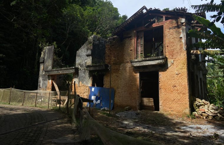 Obra no Parque Padre Quinha, em Petrópolis, divide opiniões entre ambientalistas