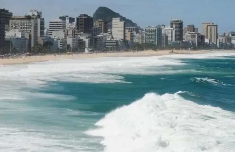 Corpo de Bombeiros do Rio antecipa Operação Verão 2023/2024
