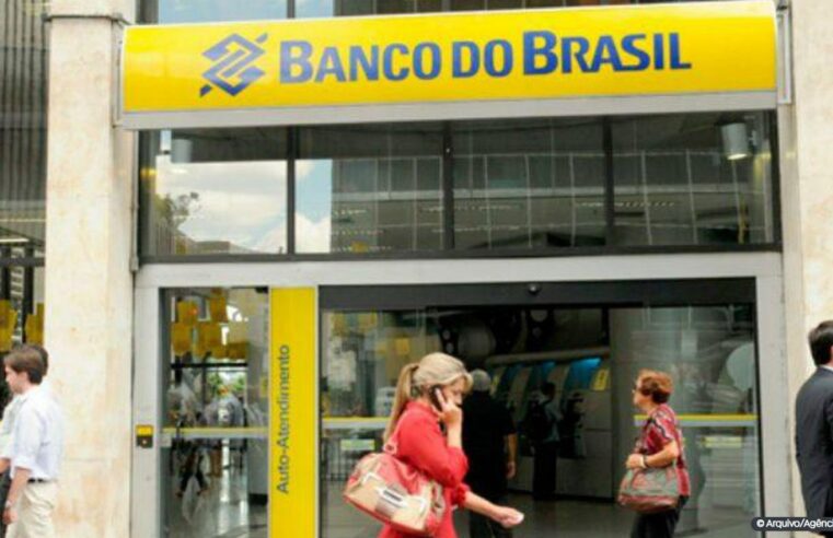 Banco do Brasil lança primeiro cartão totalmente em braile