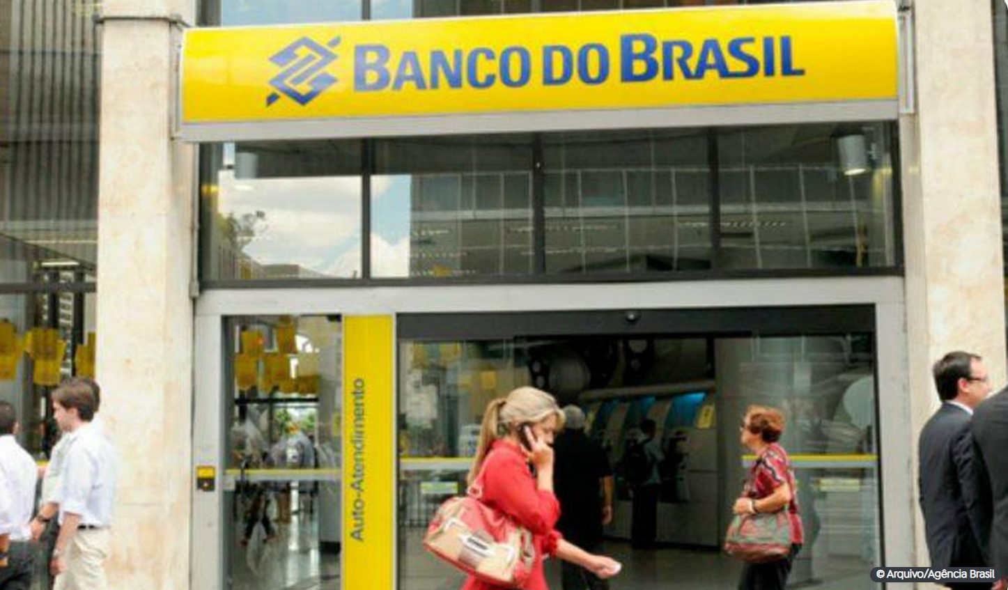 Banco do Brasil lança primeiro cartão totalmente em braile